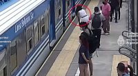 В Аржентина жена падна под мотриса на метрото и като