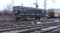 Товарен влак дерайлира на гара Мездра тази нощ Петте вагона