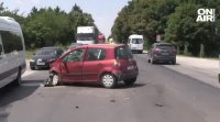 Тежка катастрофа на пътя Русе Разград Ударили са се две коли