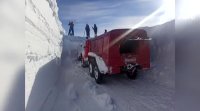 Над два метра снежна покривка натрупа край яз Белмекен и