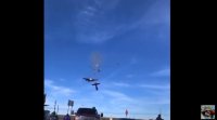 Два военни самолета се сблъскаха във въздуха на авиошоу в