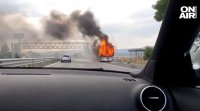 Автобус с 50 пътници от Айтос се запали на магистрала