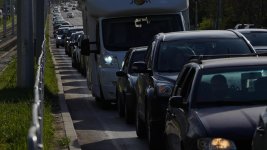 Разстоянието и ниските цени привличат румънците в България за 1 май