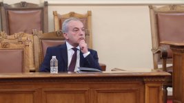 Правителството на Донев внесе в НС искане за удължаване на бюджета с 3 месеца