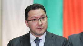 Даниел Митов: С увеличението на заплатите завишаваме изискванията в МВР