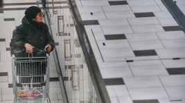 В България получаваме най-ниските заплати в ЕС, но имаме най-скъпите храни