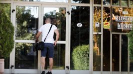 ДАНС проверява централата на "Кинтекс"