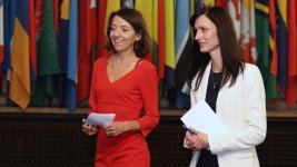 Мария Габриел разговаря с държавния секретар по европейските въпроси на Франция