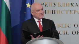 Главчев с ударни рокади: Маха 11 зам.-министри, назначава 9