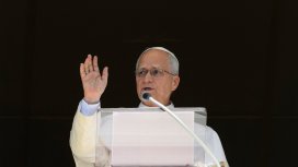 Операцията на папа Лъв премина успешно