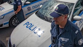 Задържаха мъж, заплашил с нож кондукторка и ранил шофьор на автобус в Бургас