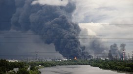 Крим под натиск: Русия спря продажбите на гориво