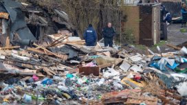 "Ще трябва да крадем, как ще си храним децата?": Напрежение във "Филиповци" след събарянето на незаконни постройки
