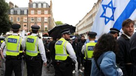 11 арестувани в Лондон при протести на годишнината от атаките в Израел