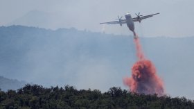 Европа гори: Пожар край Париж наложи евакуация, 13 загинали и 10 изчезнали в Испания
