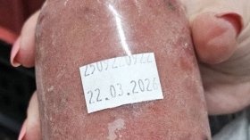 Над 6,8 тона негодни храни са открити в месокомбинат в Костинброд