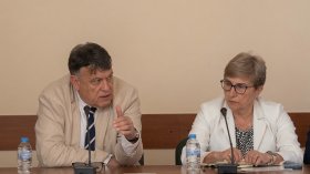 Без компромиси в подготовката на учители, поиска просветният министър от висшето образование