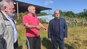 Абровски: Земеделсците незабавно да подадат заявления за подпомагане