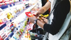 КЗП започна проверки в търговските вериги заради цените на храните