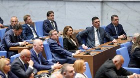 Съдебната реформа: Депутатите ограничиха правомощията на ВСС с изтекъл мандат
