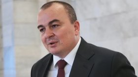Абровски: Амбицията ни е да изплатим 30% авансово обвързаната подкрепа още в началото на есента
