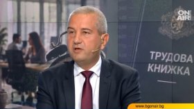 Иван Кръстев: Голяма грешка е отпадането на механизма за минималната заплата