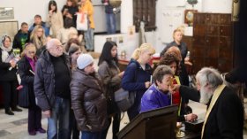Храмът "Света Петка Стара" в София отбелязва храмовия си празник (СНИМКИ)