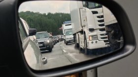 Всеки шести ТИР е в нарушение, контролът е и от въздуха