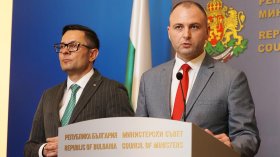 Евгени Симеонов: Няма риск от дефицит, докато "Лукойл" работи на 90%