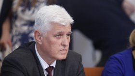 България е предоставила 203 млн. евро помощ на Украйна, съобщи министърът на отбраната