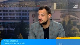 Отлични студенти останаха без стипендии: Защо разделят платено от държавно обучение