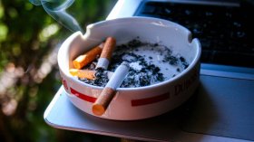 В Турция се пуши много и навсякъде, забраната е само на хартия