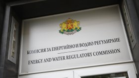 Токът и парното поскъпват: Скандал на заседанието на КЕВР за цените