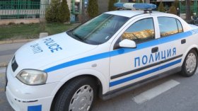 "Ще те заколя за 100 евро": Мъж малтретира и прободе жена с вилица във Владая