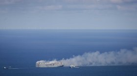 Кораб с товар от Турция е ударен от дронове в Черно море