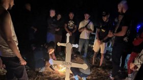 "Искаме истина, не оправдания": Четири бели кръста в памет на загиналите край Плевен