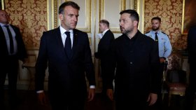 Путин сипе заплахи и ракети по Украйна, докато Зеленски договаря помощ от Западна Европа