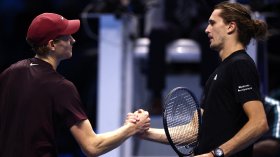 Синер сломи Зверев в Торино и си осигури място на полуфиналите