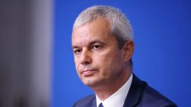 Костадинов откри кампанията на "Възраждане": България трябва да възстанови независимостта си