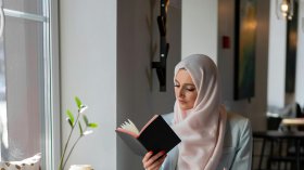 Забраниха хиджаб и бурка за момичета под 14 години в Австрия