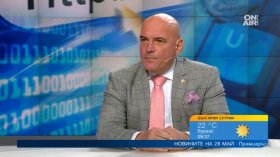 Киберексперт: Престъпността се дигитализира, дилърите са в телефоните на децата
