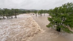 Жертви, разрушени домове и хаос: Част от Тексас е под вода
