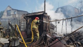 Разрушения и щети в Киев след нападение с дронове и ракети от Русия (+СНИМКИ)