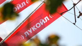 Chevron проучва опции за купуване на активи на "Лукойл"?