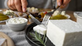 Заливат училища, детски градини и хотели с опасни имитиращи продукти?