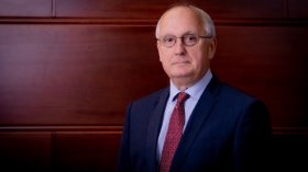 Управляващите в Унгария номинираха Андраш Бака за президент