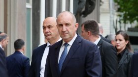 Радев: България достигна прага от военни и финансови дарения за Украйна