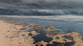 Войната "трови" Черно море: Замърсявания грозят България