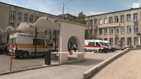 Критичен недостиг на лекари в болницата в Карлово: Отделения са пред затваряне