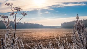 Времето днес, 4 октомври: Студено утро със слани, следобед температурите скачат до 25&deg;